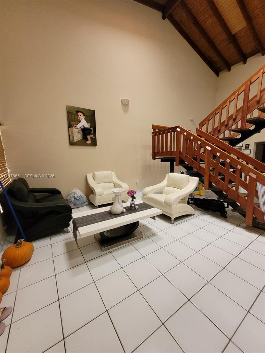 10932 SW 25th St, Miami, FL 33165 photo 4