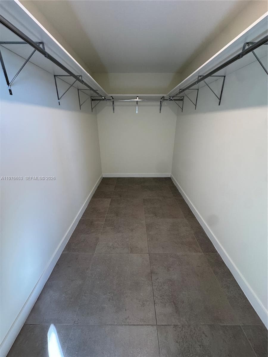 16395 Biscayne Blvd # PH 2211, North Miami Beach, FL 33160 photo 3