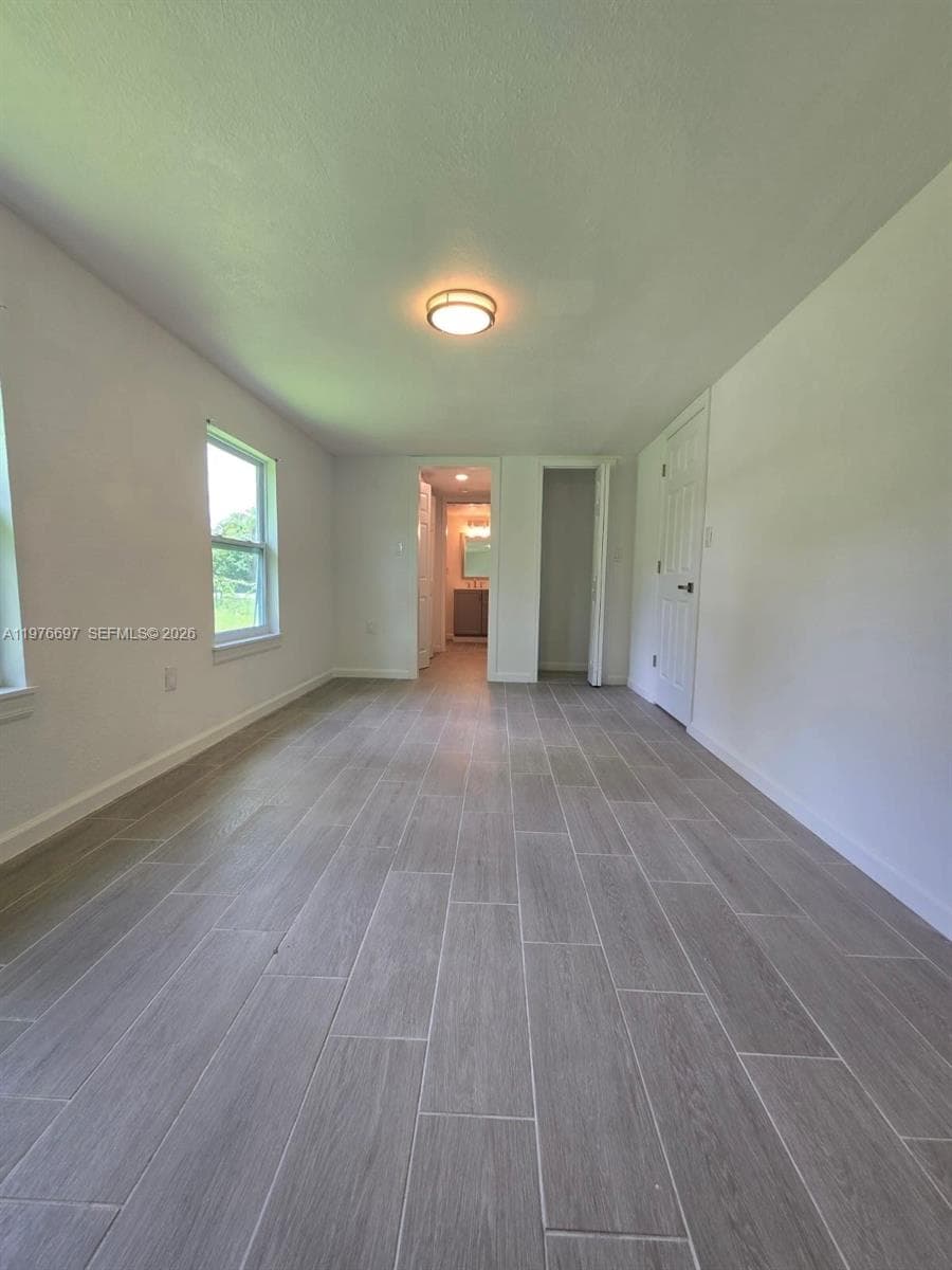 4438 E Riverside Drive, Fort Myers, FL 33905 photo 4