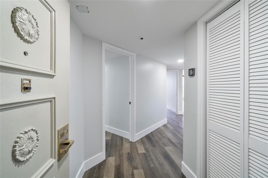300 Three Islands Boulevard # 306, Hallandale Beach, FL 33009 photo 3