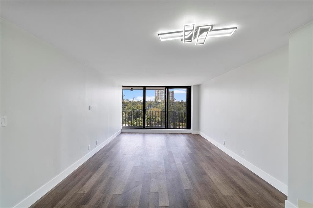 300 Three Islands Boulevard # 306, Hallandale Beach, FL 33009 photo 5