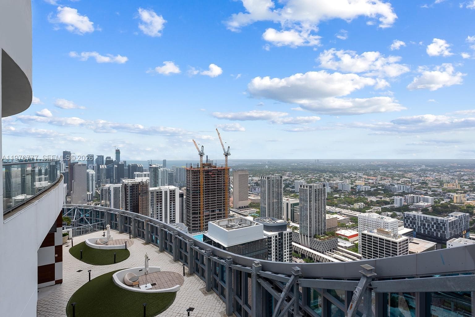 851 NE 1st Ave # PH 5700, Miami, FL 33132 photo 5