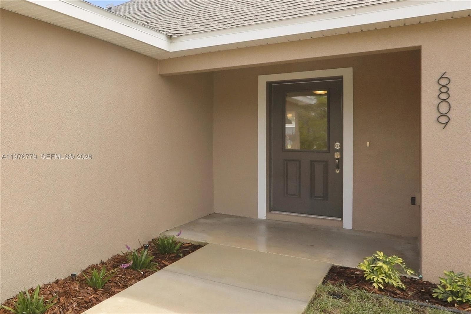 6809 Dickinson Drive, Sebring, FL 33872 photo 2