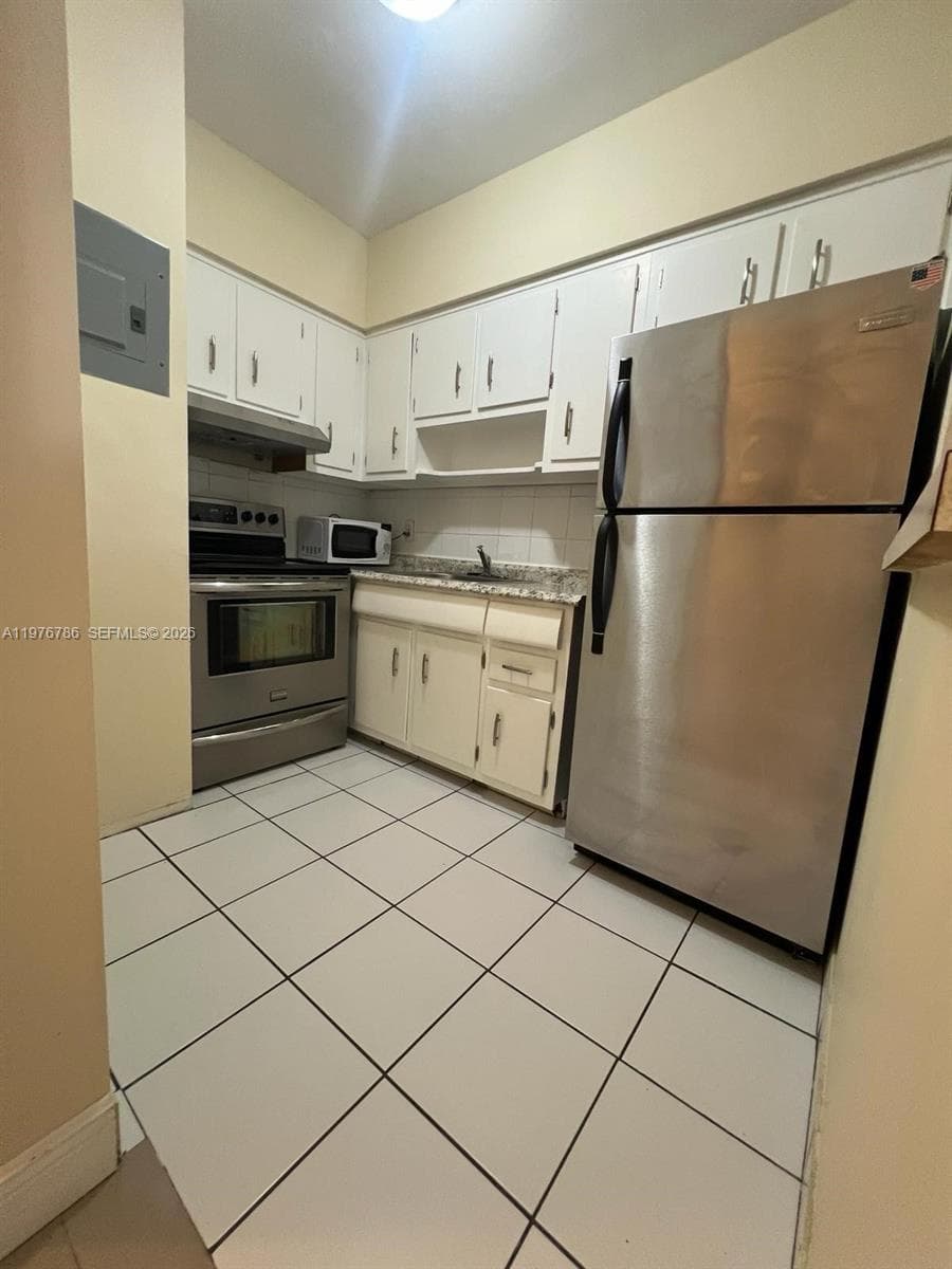 600 Layne Blvd # 210, Hallandale Beach, FL 33009 photo 5