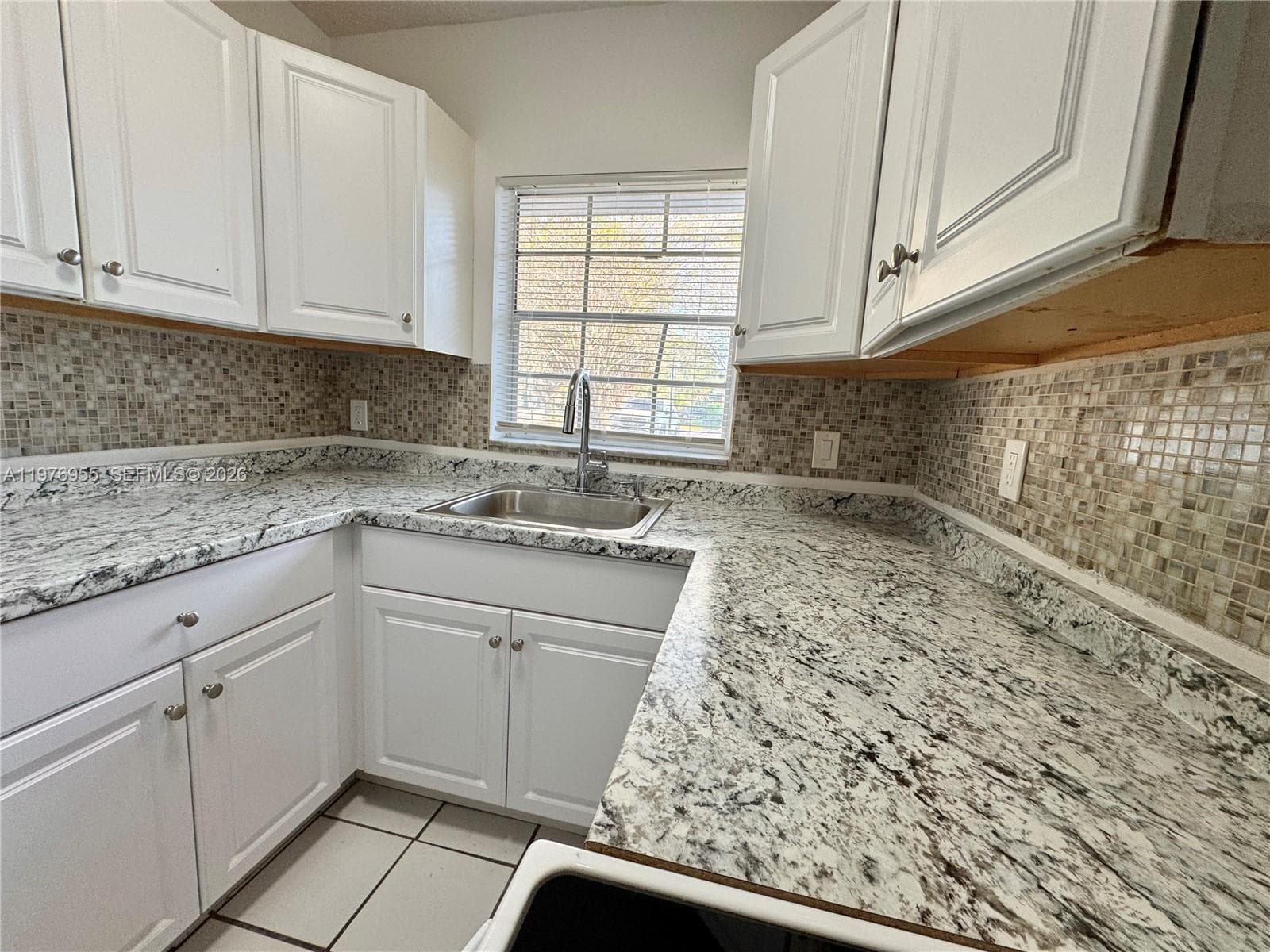 4140 Woodside Dr # 107, Coral Springs, FL 33065 photo 3