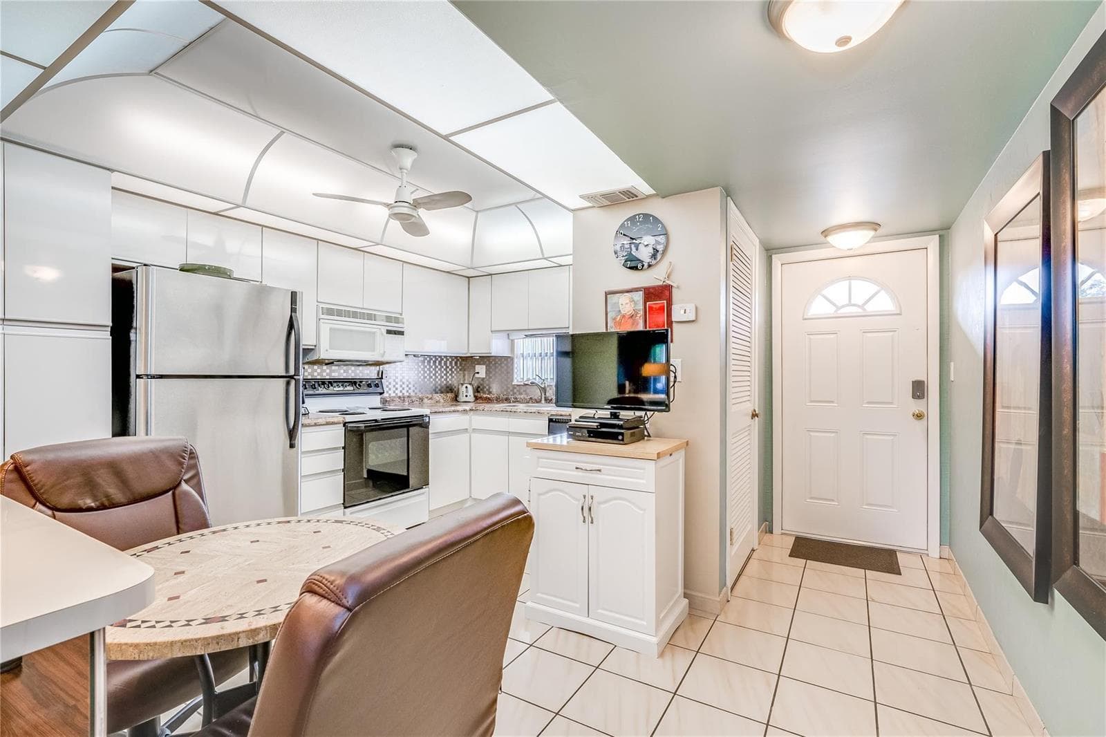 700 S Hollybrook Drive # 304, Pembroke Pines, FL 33025 photo 2
