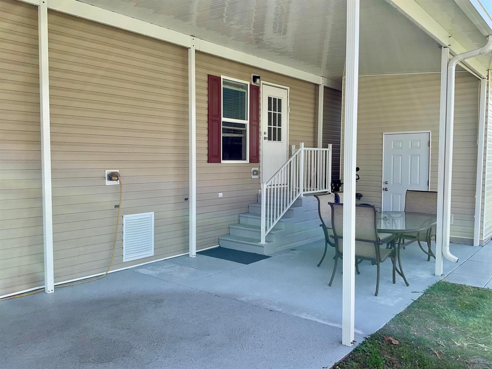 106 Sandhill Boulevard, Fort Pierce, FL 34982 photo 2