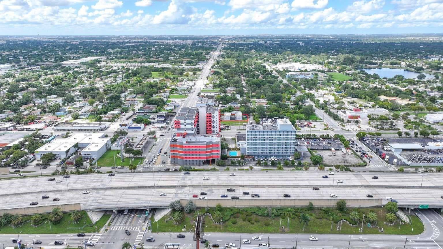 734 NW 80th Street, Miami, FL 33150 photo 2