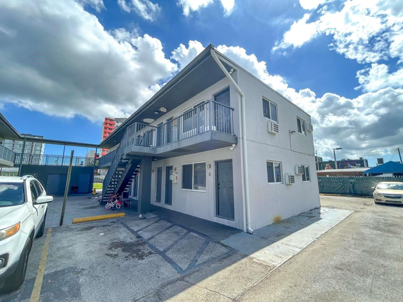 734 NW 80th Street, Miami, FL 33150 photo 4