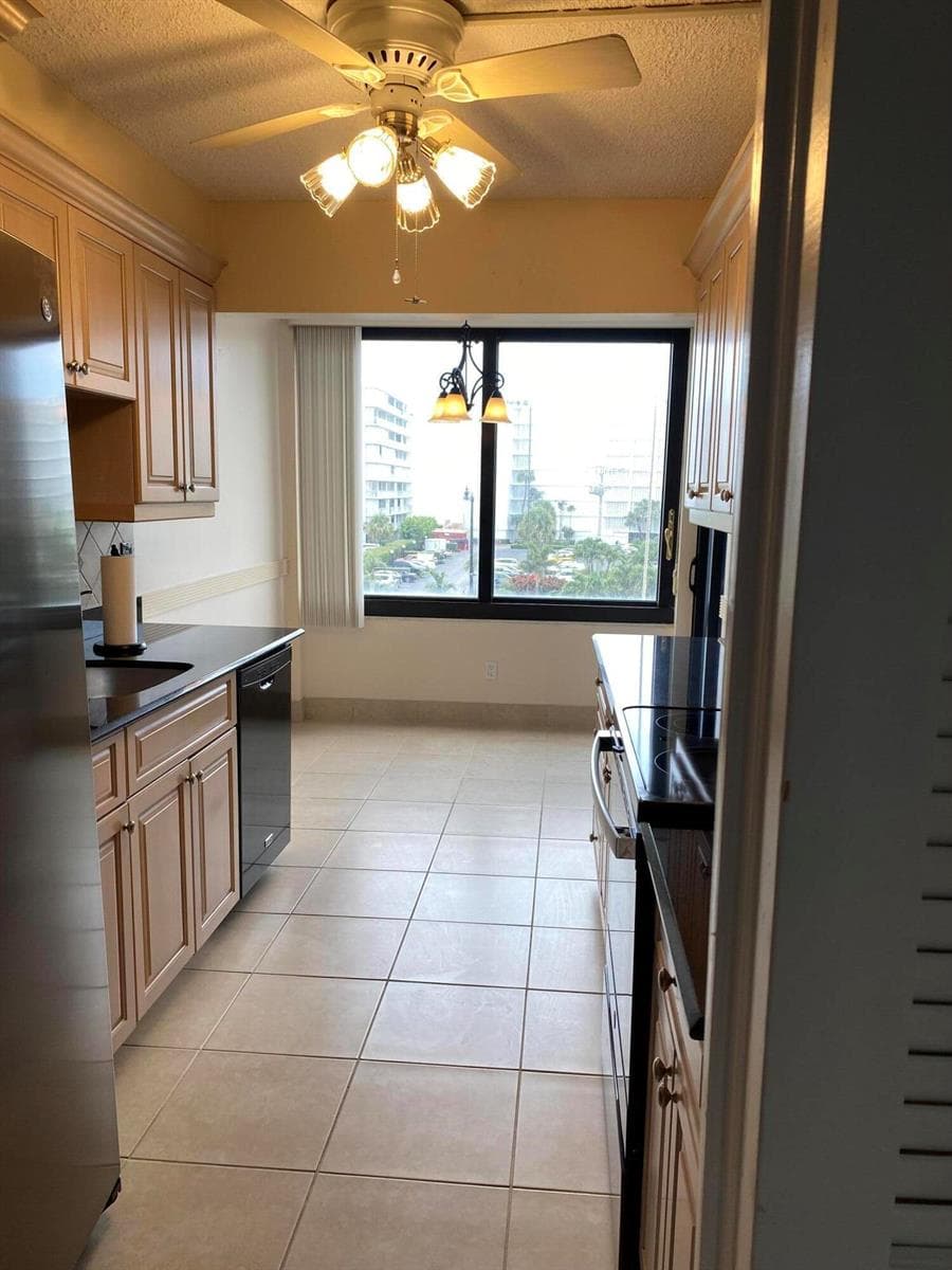 3589 S Ocean Boulevard # 402, South Palm Beach, FL 33480 photo 3