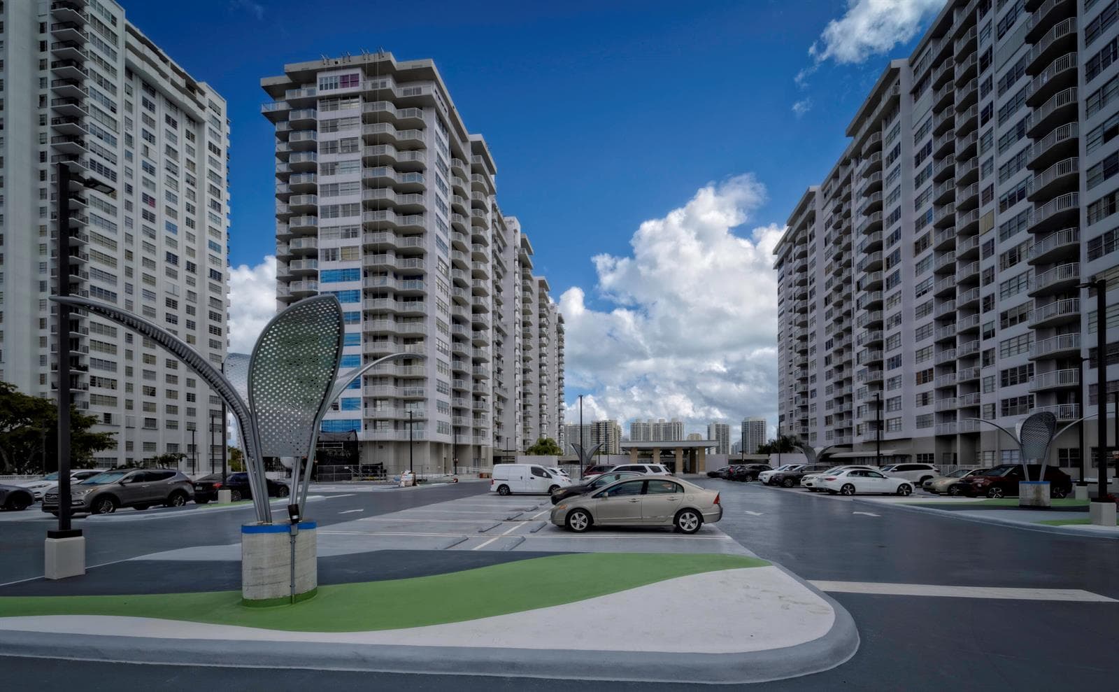 18081 Biscayne Boulevard # 403, Aventura, FL 33160