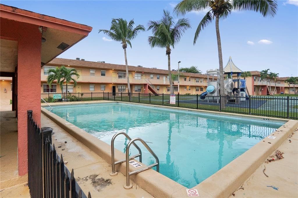 101 NE 41st Street # F101, Oakland Park, FL 33334 photo 3
