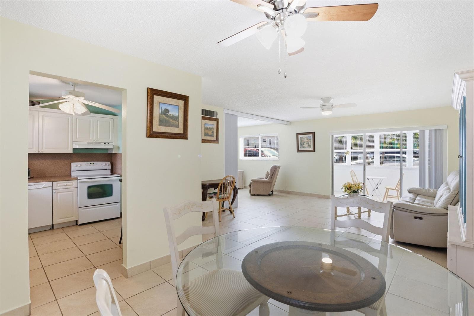 721 Lori Drive # 113, Palm Springs, FL 33461 photo 3