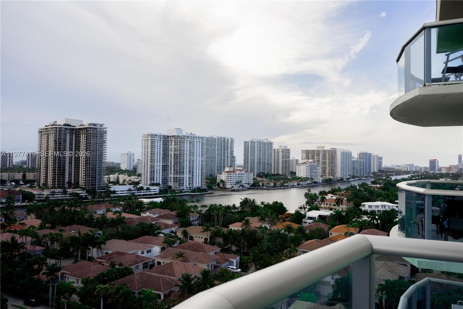 19370 Collins Ave # 1614, Sunny Isles Beach, FL 33160 photo 3