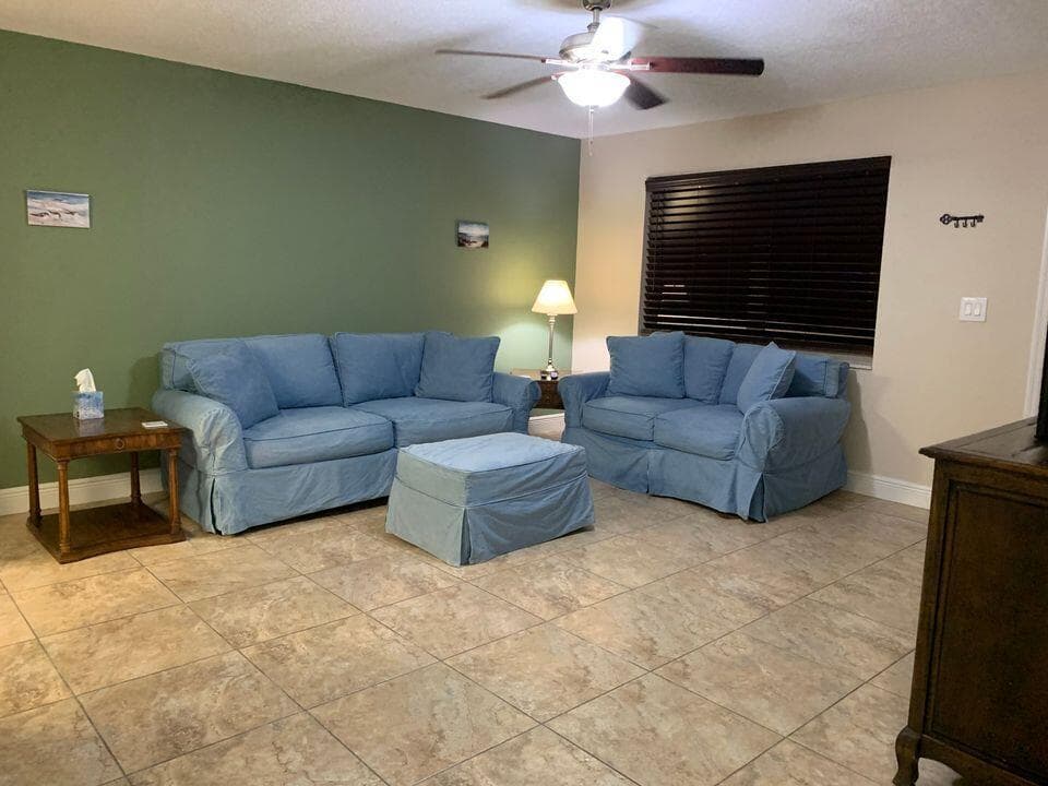 801 Hummingbird Way # 201, North Palm Beach, FL 33408