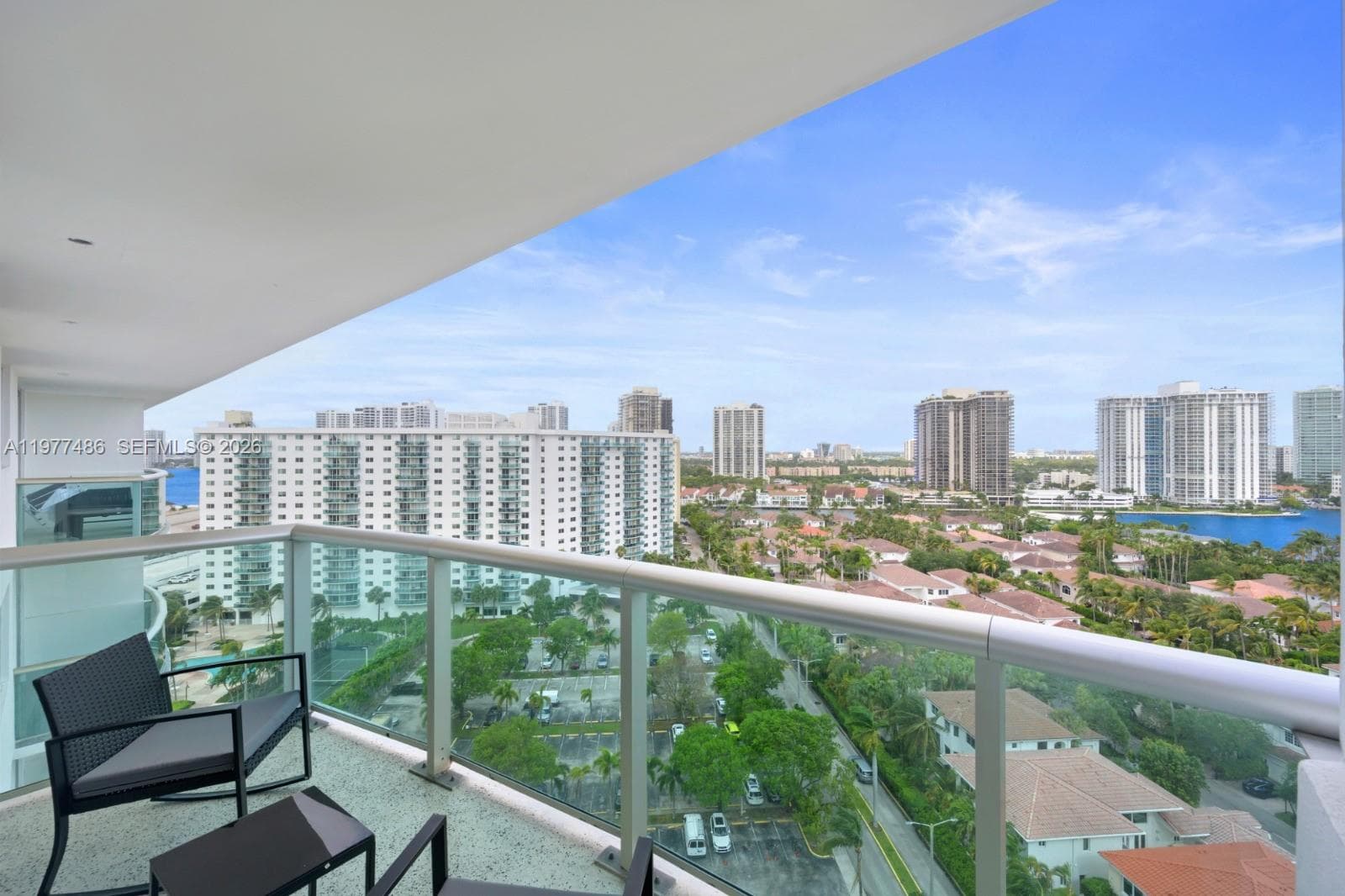 19370 Collins Ave # 1622, Sunny Isles Beach, FL 33160 photo 2