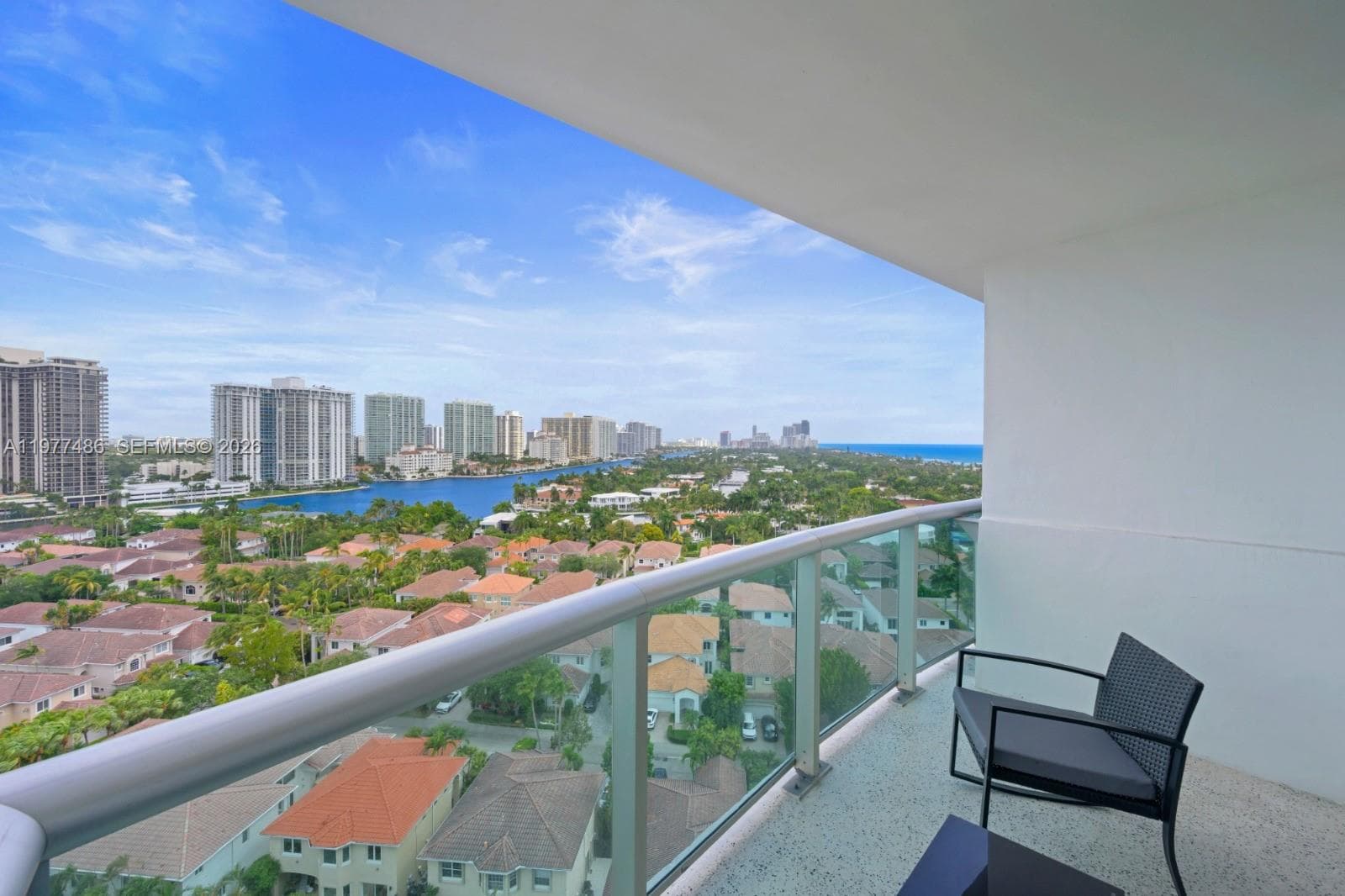 19370 Collins Ave # 1622, Sunny Isles Beach, FL 33160 photo 3