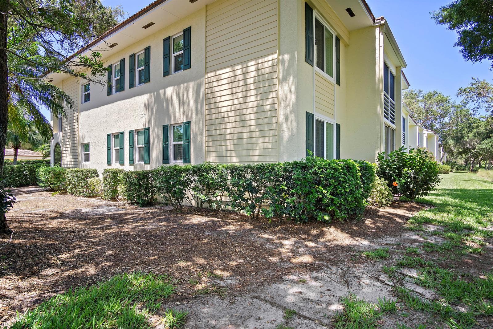 12457 Harbour Ridge Boulevard # 27, Palm City, FL 34990 photo 2