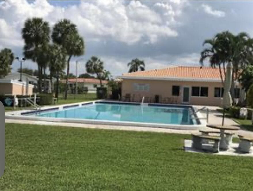 4803 Highland Drive, Tamarac, FL 33319 photo 5