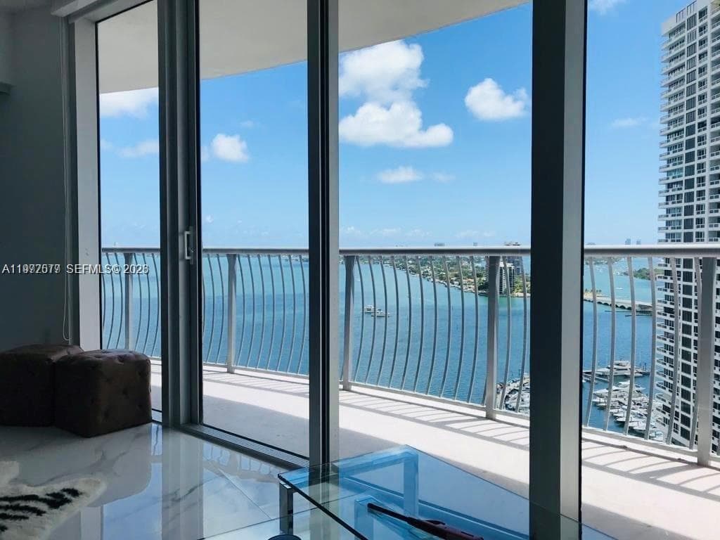1750 N Bayshore Dr # 2302, Miami, FL 33132