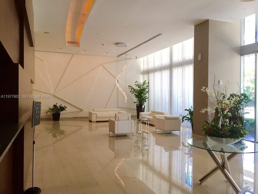 1111 SW 1st Ave # 1823-N, Miami, FL 33130 photo 4