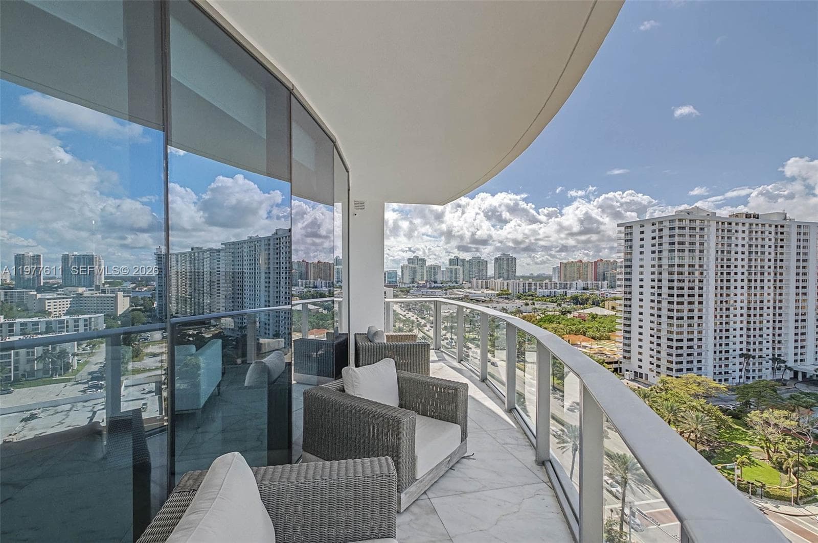 17475 Collins Ave # 904, Miami Beach, FL 33160 photo 4