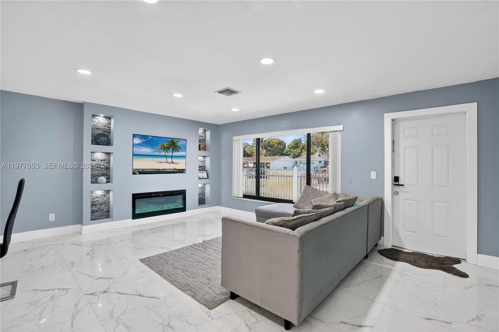 1318 13th St, West Palm Beach, FL 33401 photo 4