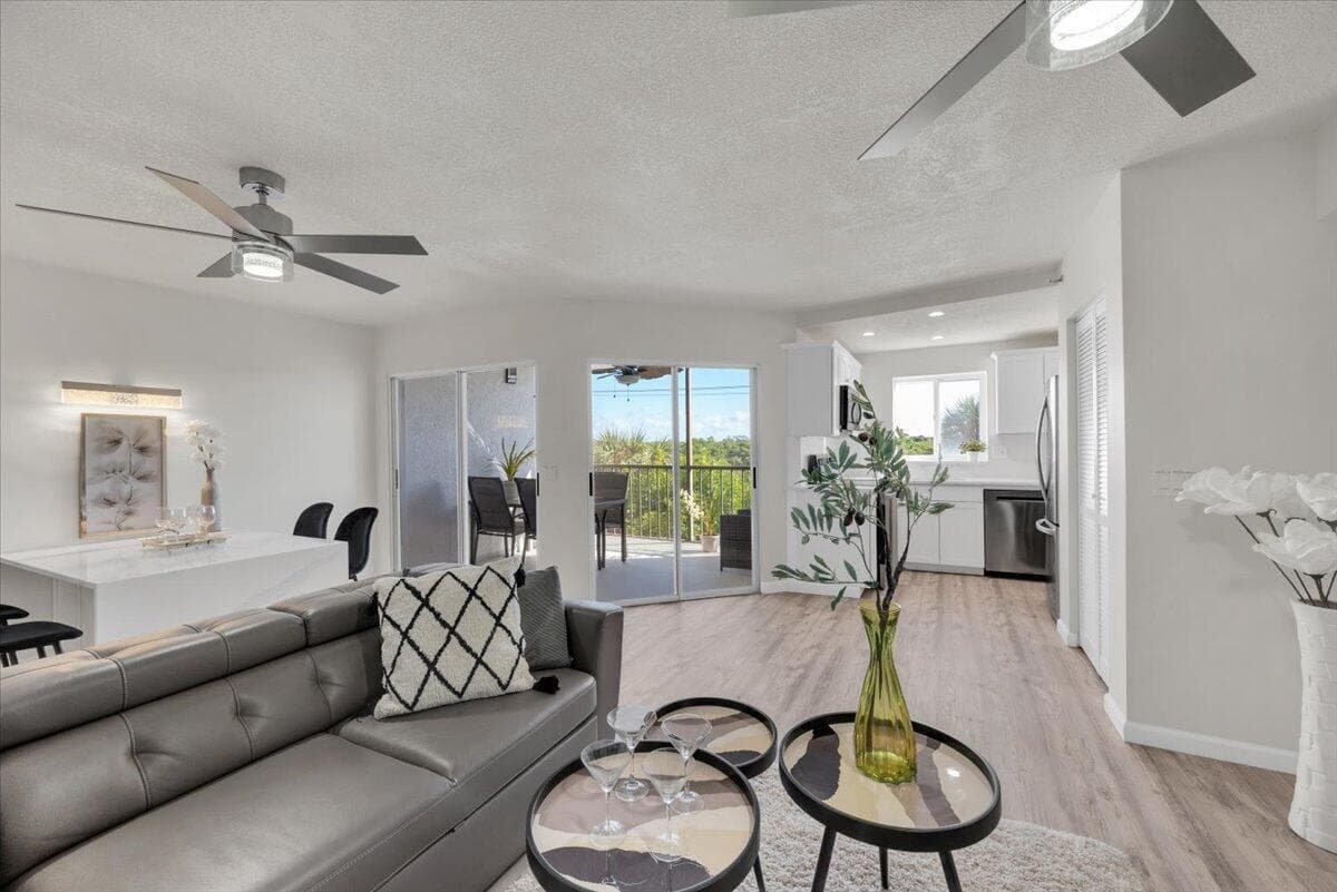 275 Palm Avenue # B304, Jupiter, FL 33477 photo 5