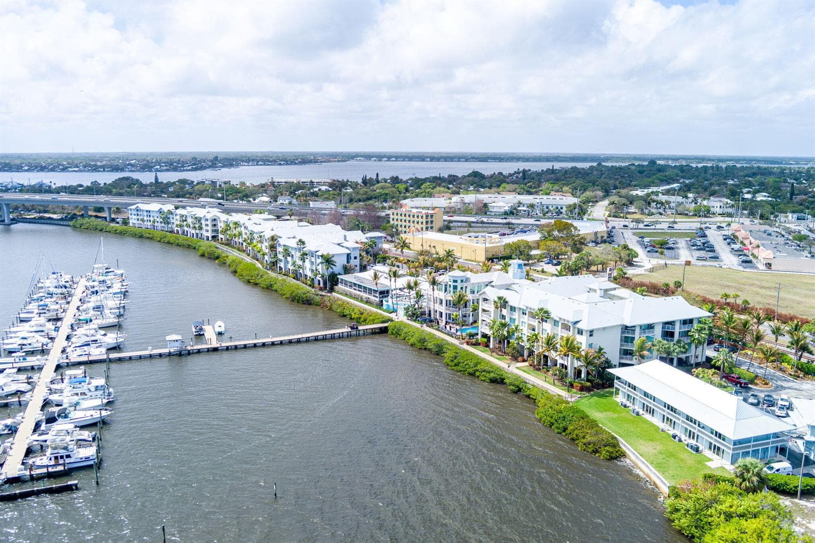 975 NW Flagler Avenue # 302, Stuart, FL 34994 photo 4