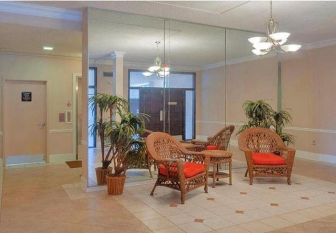 500 Executive Center Drive # 2h, West Palm Beach, FL 33401 photo 4