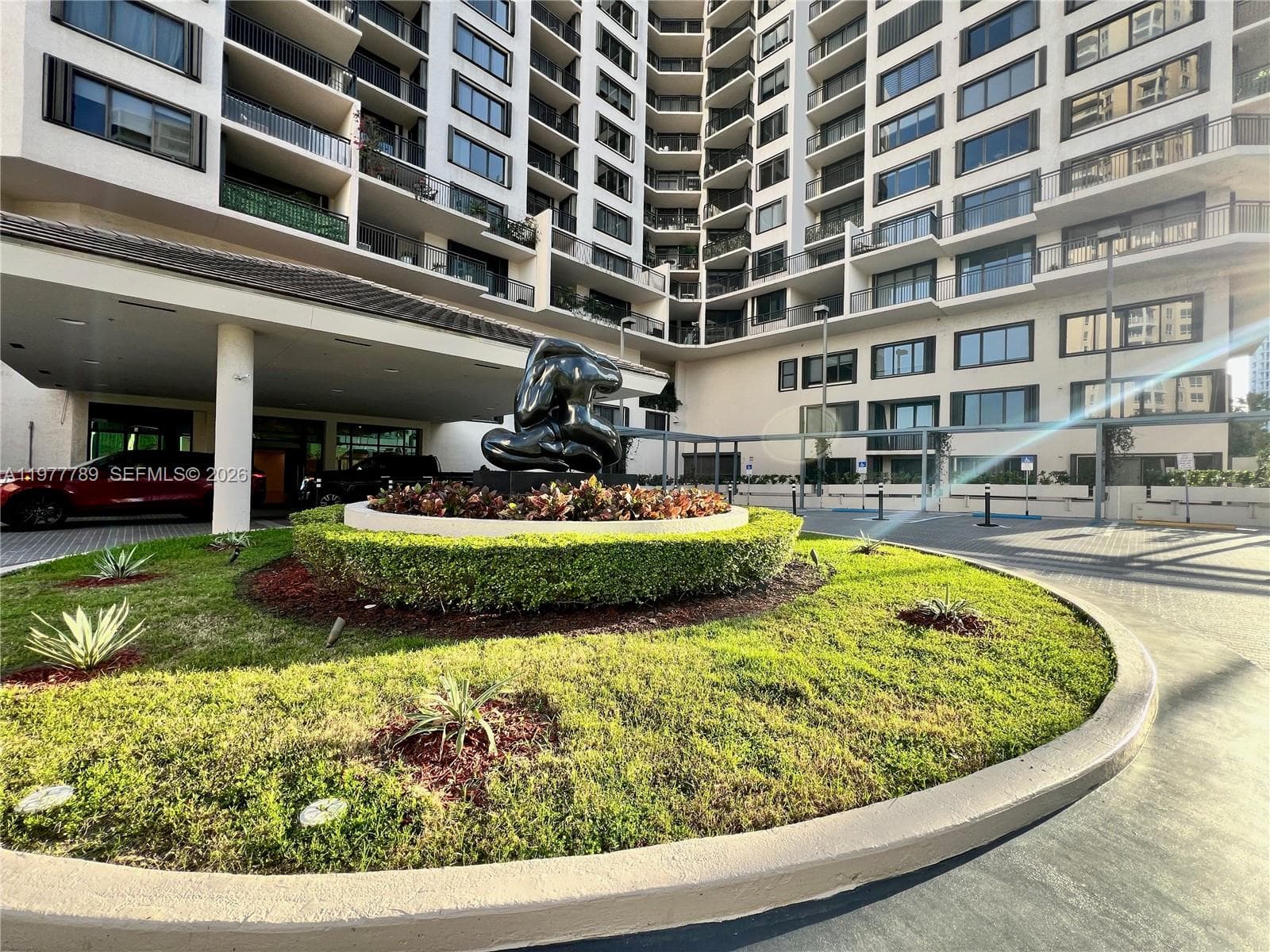 540 Brickell Key Dr # 202, Miami, FL 33131