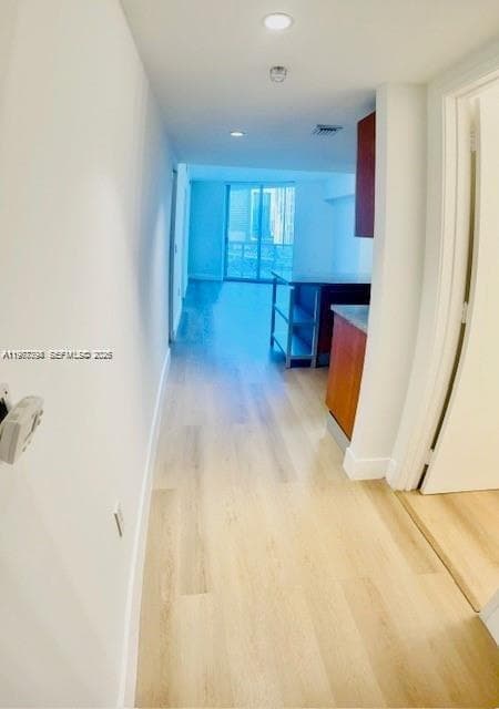 185 SW 7th St # 1605, Miami, FL 33130 photo 3