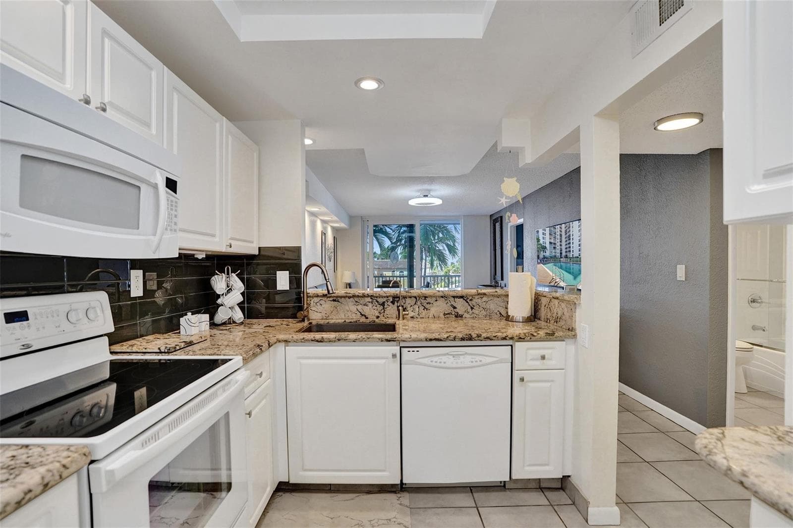 1391 S Ocean Boulevard # 309, Pompano Beach, FL 33062 photo 3