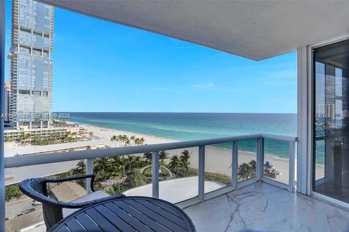 18201 Collins Ave # 1202, Sunny Isles Beach, FL 33160 photo 2