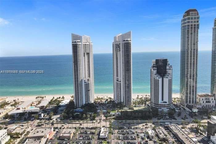 18201 Collins Ave # 1202, Sunny Isles Beach, FL 33160 photo 4