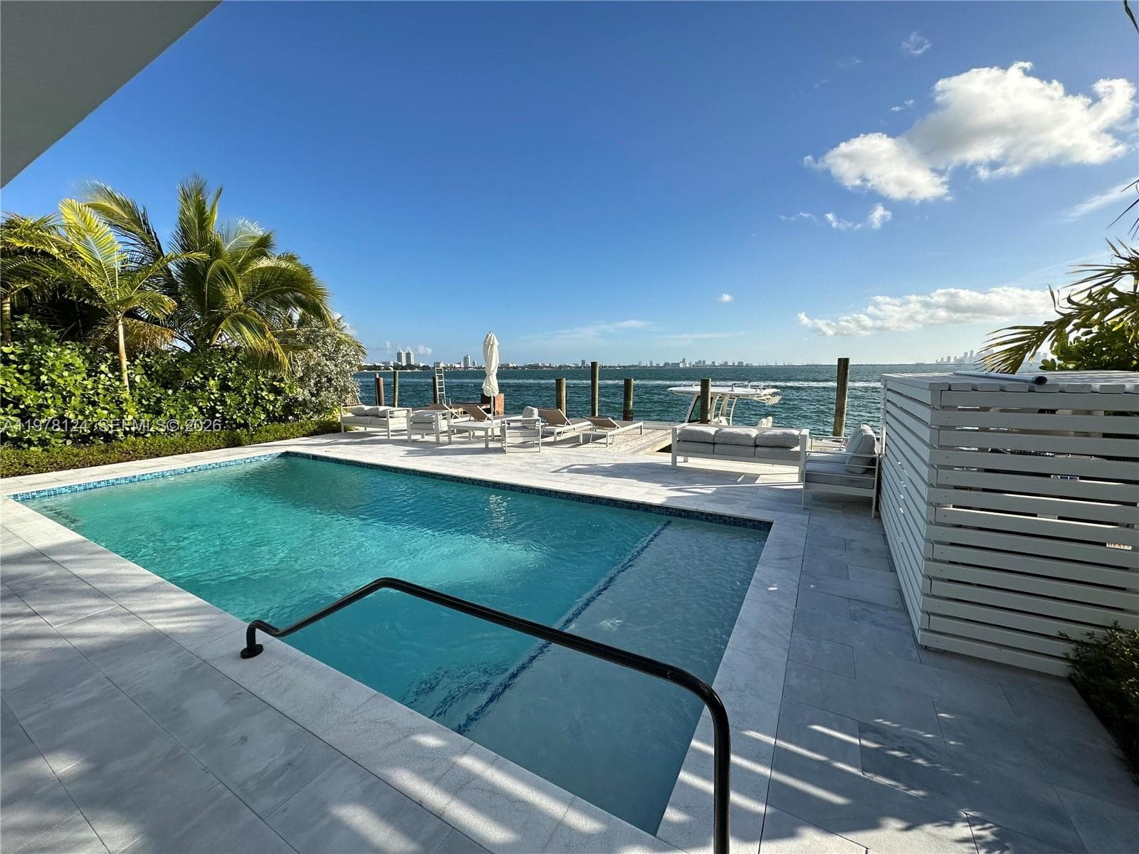 1930 Bay Dr # 4, Miami Beach, FL 33141 photo 4