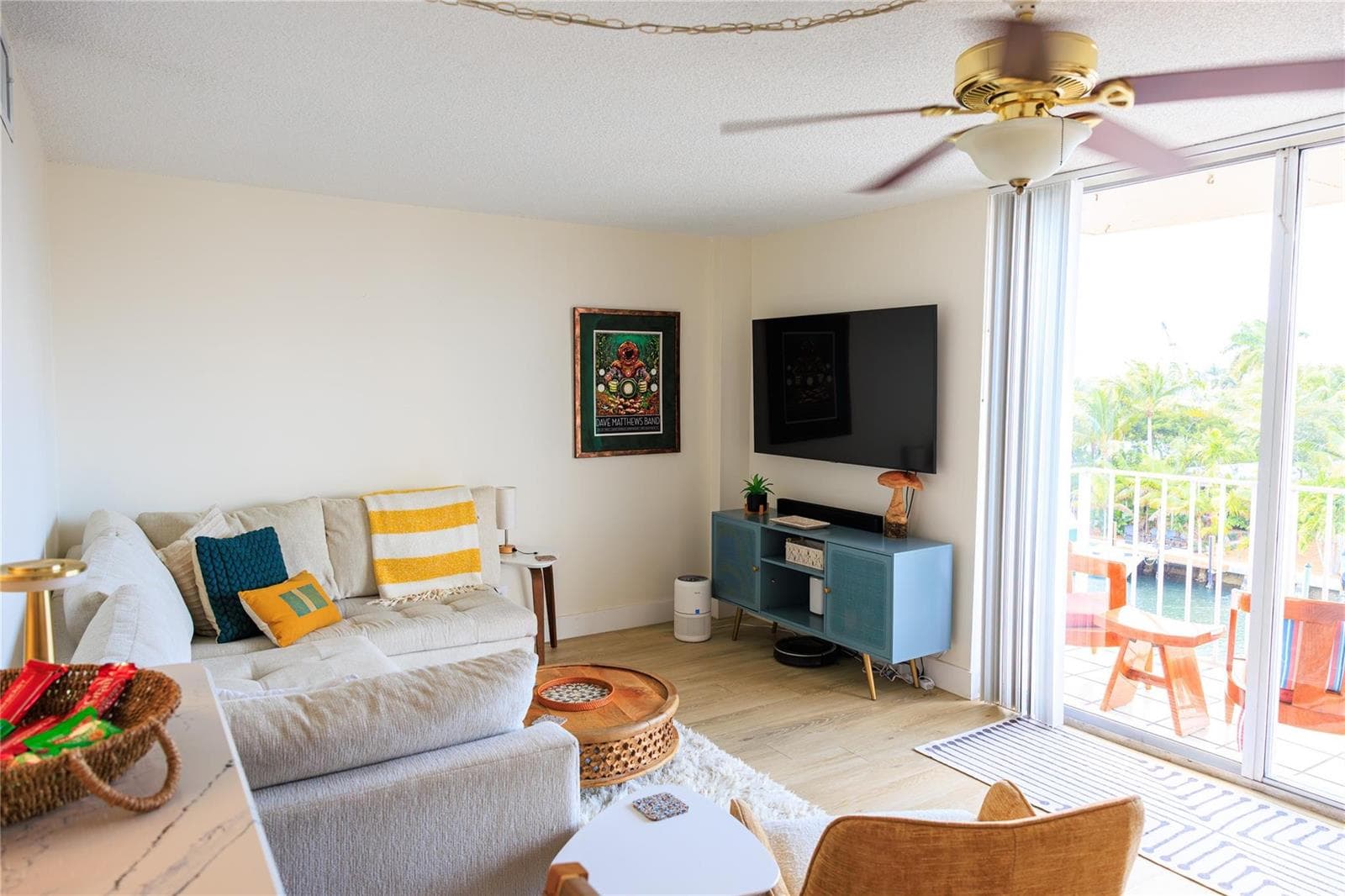 1777 SE 15th Street # 404, Fort Lauderdale, FL 33316 photo 2