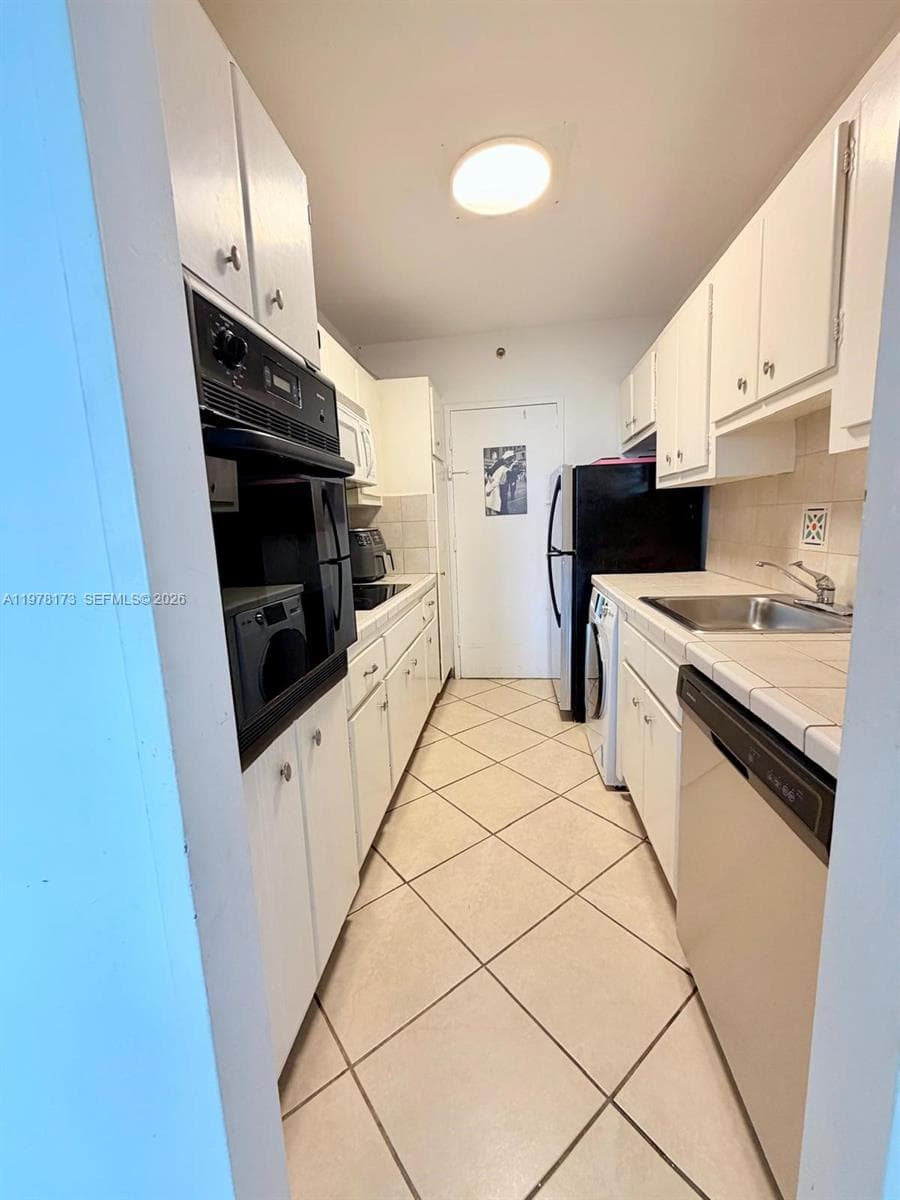 100 Lincoln Rd # 441, Miami Beach, FL 33139 photo 4