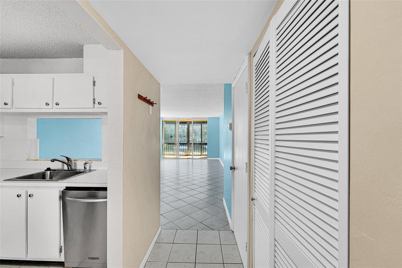 777 S Federal Highway # F206, Pompano Beach, FL 33062 photo 2