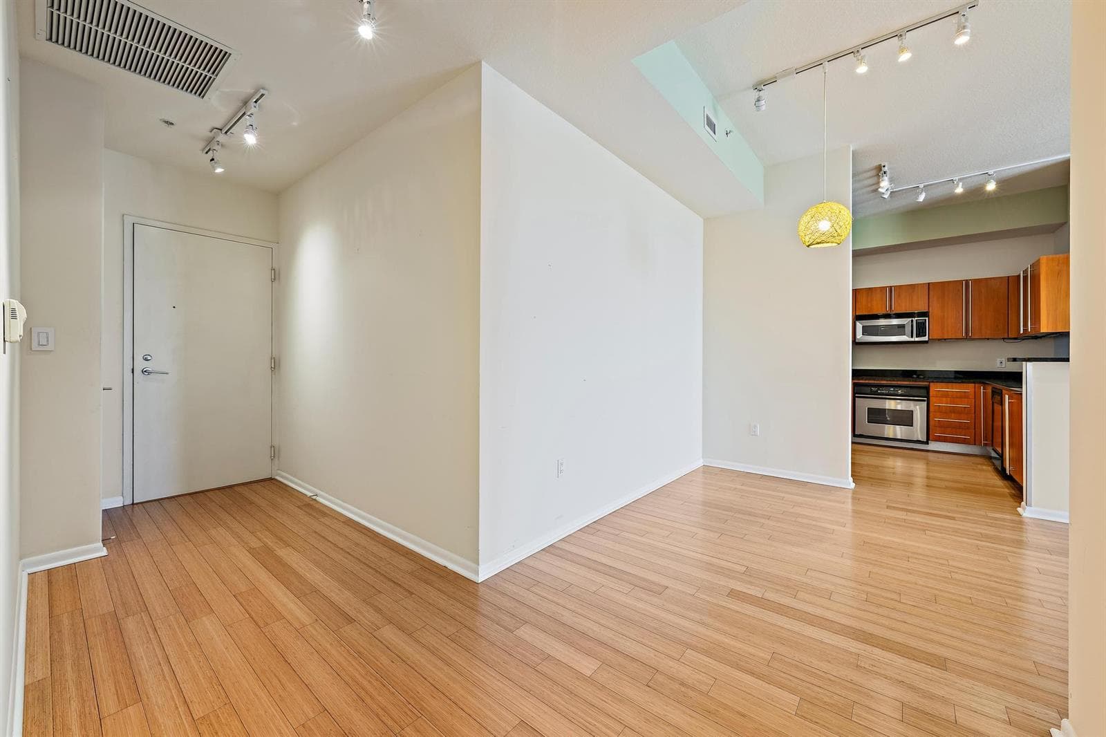 1551 N Flagler Drive # Ph L7, West Palm Beach, FL 33401 photo 2
