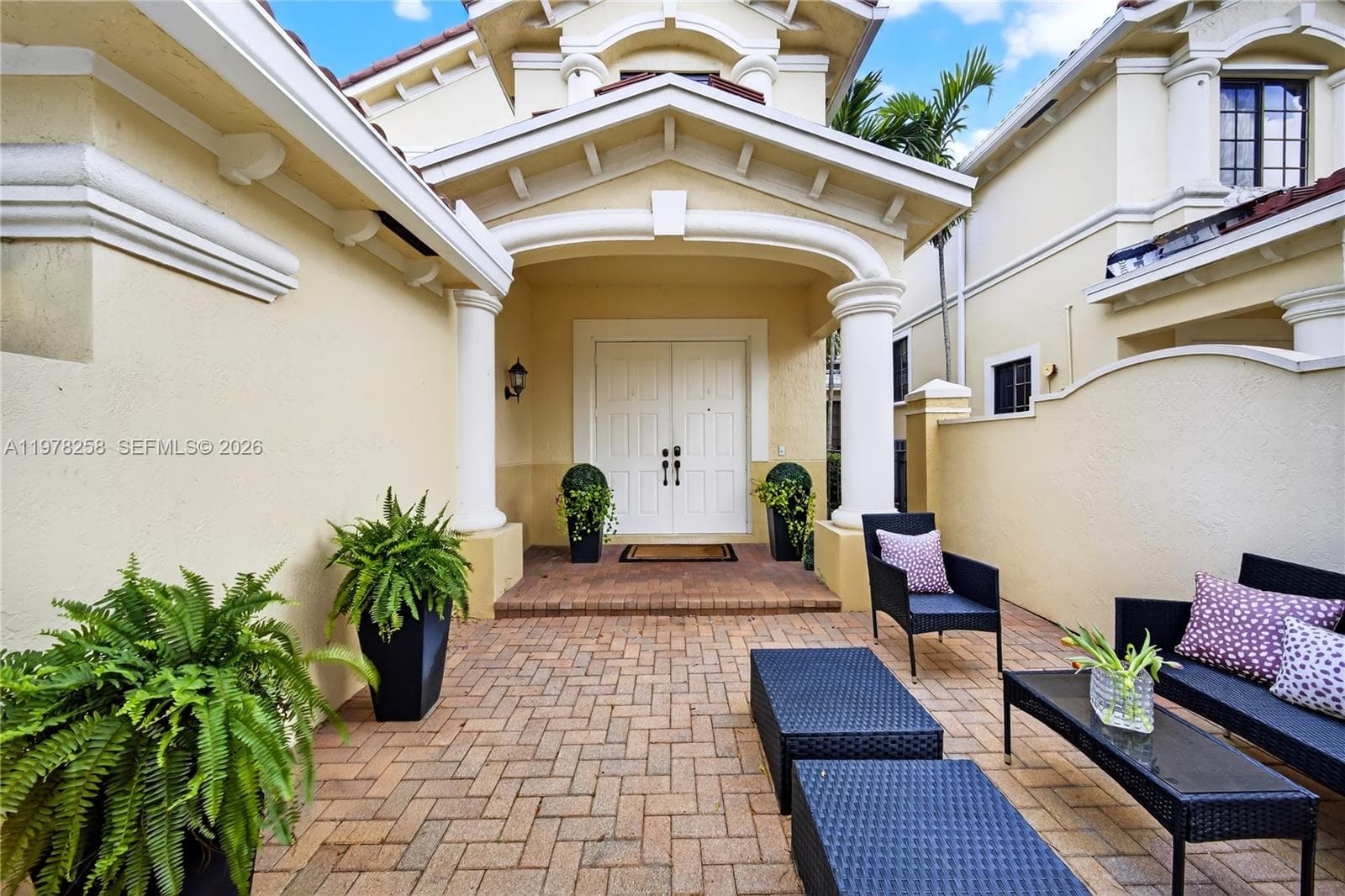 1506 Passion Vine Cir # 23-3, Weston, FL 33326 photo 3