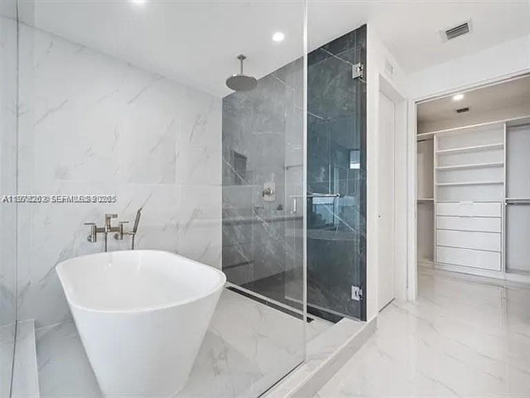 700 NE 24TH ST # 606, Miami, FL 33137 photo 4