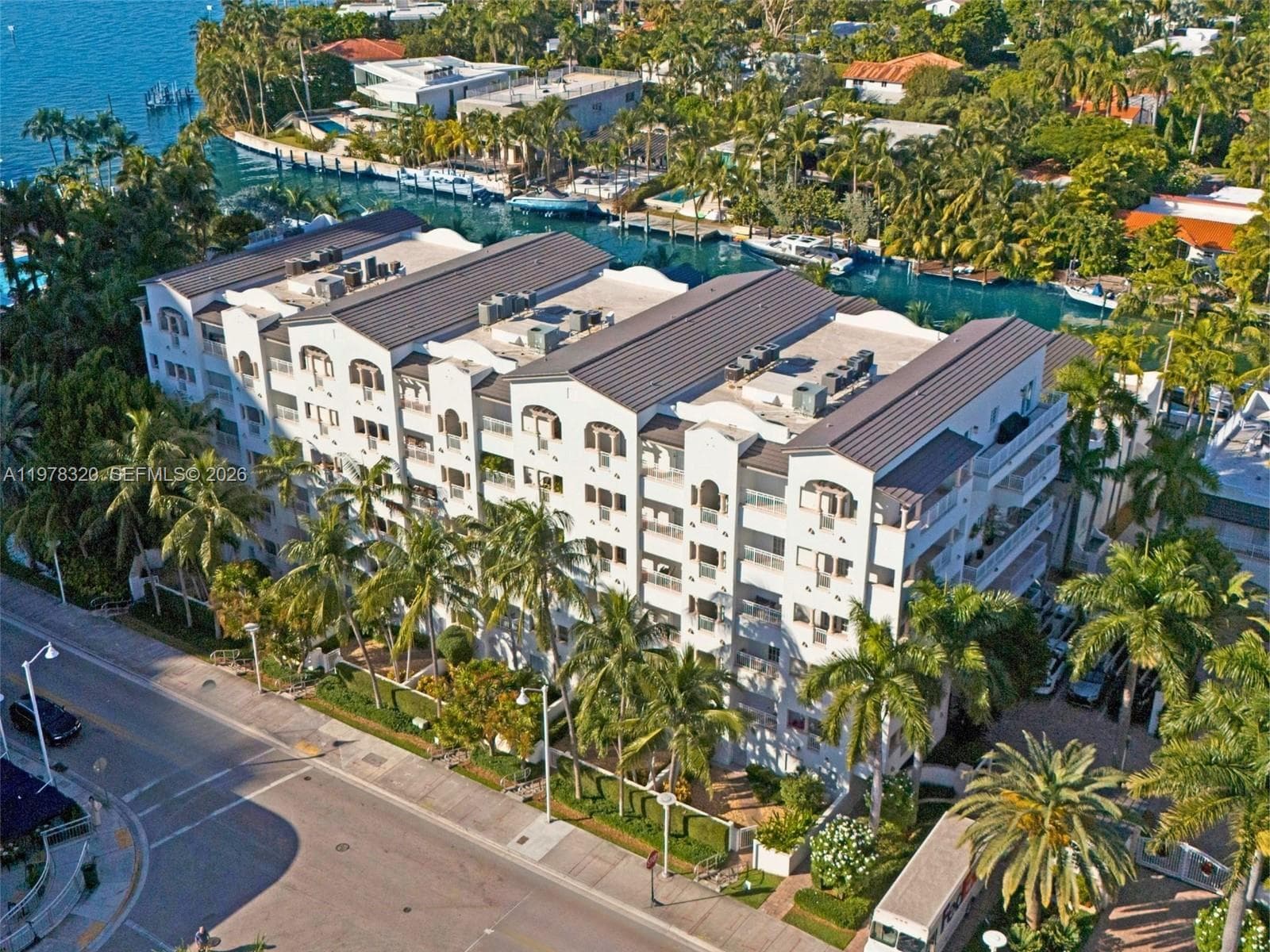 1415 Sunset Harbour Dr # 202, Miami Beach, FL 33139 photo 2