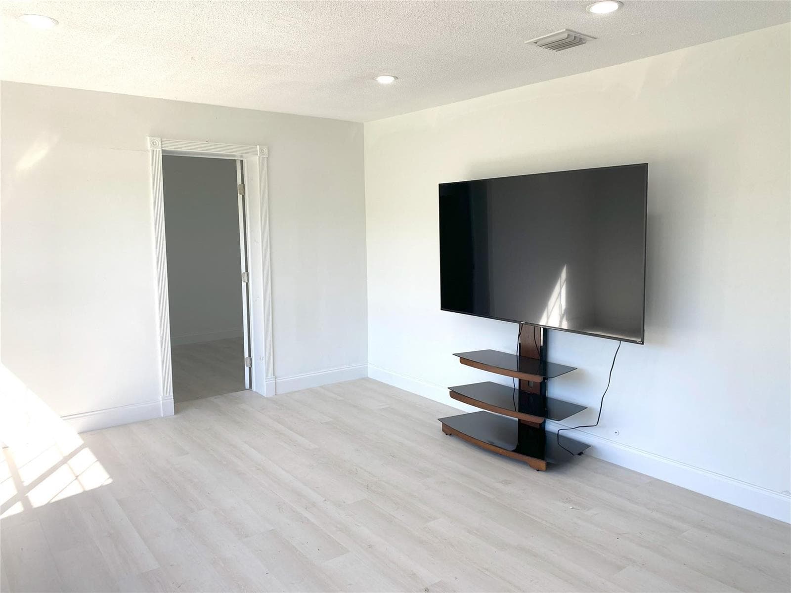320 NW 4th Avenue # 1, Deerfield Beach, FL 33441 photo 3