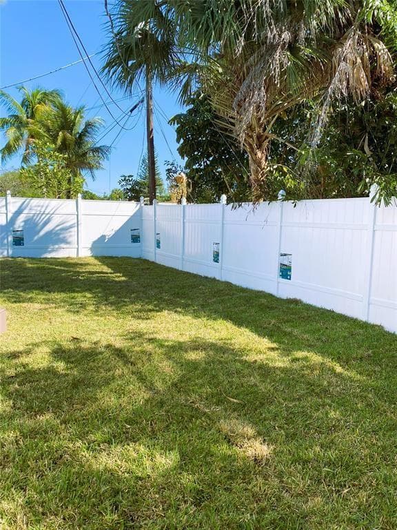320 NW 4th Avenue # 3, Deerfield Beach, FL 33441 photo 2