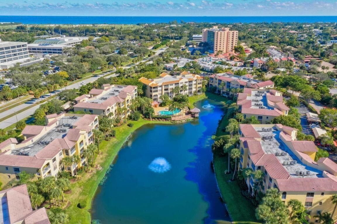 400 Uno Lago Drive # 103, Juno Beach, FL 33408 photo 4