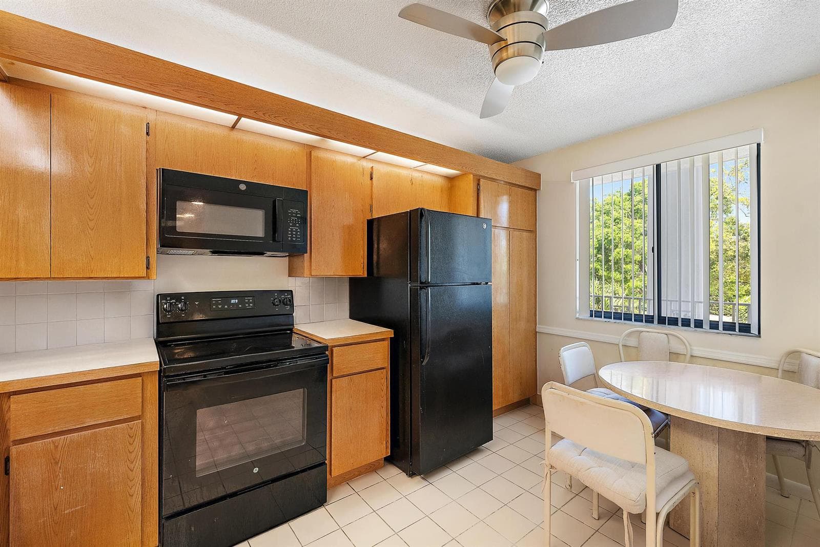 2761 Village Boulevard # 303, West Palm Beach, FL 33409 photo 3