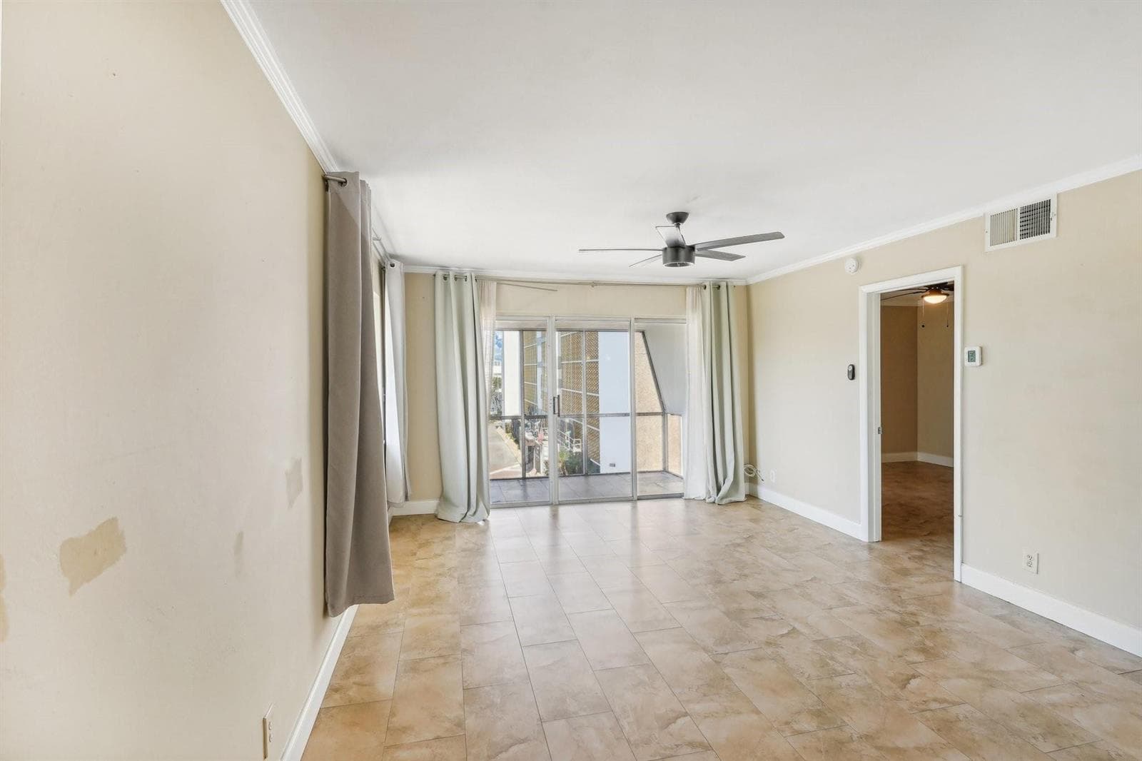 3040 NE 16th Avenue # 402, Oakland Park, FL 33334 photo 4