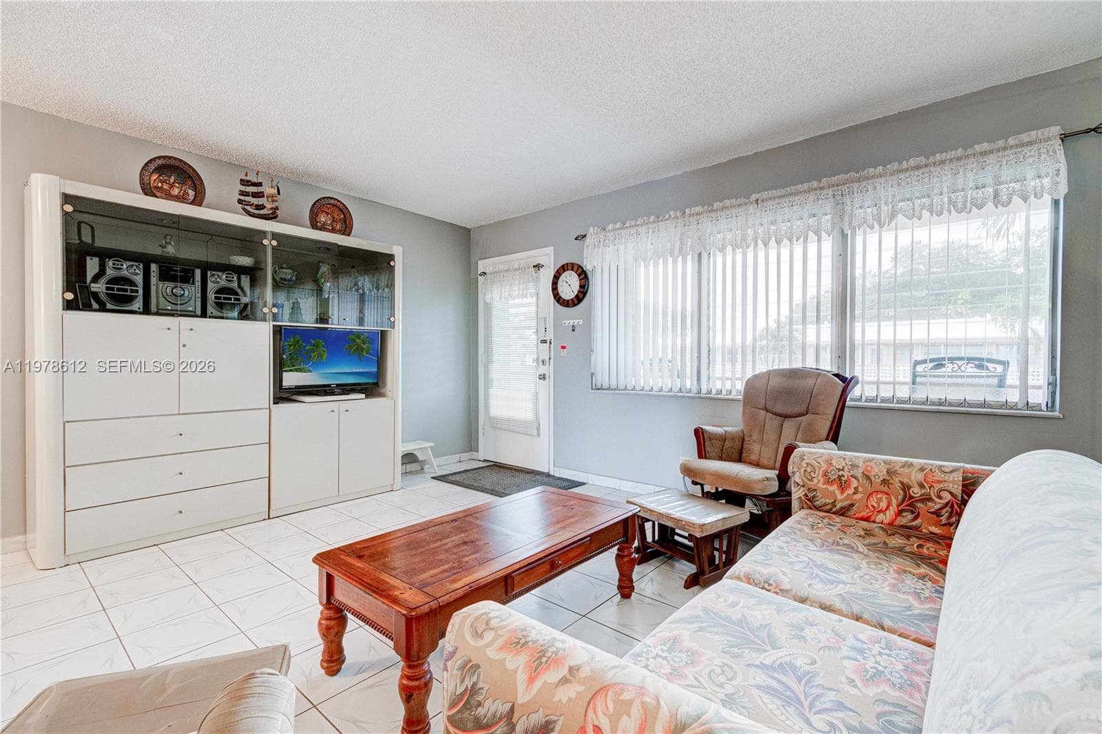 800 SW 10th Ter # 20T, Hallandale Beach, FL 33009 photo 4