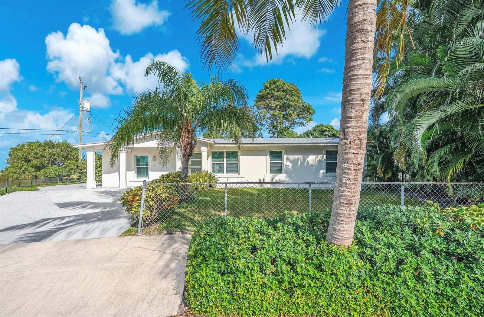 3308 E El Vedado Court, West Palm Beach, FL 33405 photo 3